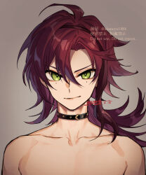  1boy ahoge artist_name black_choker choker closed_mouth collarbone commentary_request dated genshin_impact green_eyes grey_background hair_between_eyes hair_intakes highres long_hair looking_at_viewer low_ponytail male_focus mole mole_under_eye multiple_moles ojo_aa parted_bangs ponytail red_hair shikanoin_heizou sidelocks signature simple_background smile smirk solo studded_choker topless_male twitter_username upper_body v-shaped_eyebrows watermark 