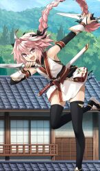  1boy astolfo_(fate) bag black_bow black_thighhighs blush bow braid braided_ponytail detached_sleeves fate/grand_order fate_(series) hair_intakes hairbow handbag hippogriff_(fate) japanese_clothes kimono konoe_ototsugu kunai long_hair looking_at_viewer multicolored_hair ninja obi official_art open_mouth otoko_no_ko pink_hair purple_eyes sash short_kimono smile solo streaked_hair sword thighhighs wakizashi weapon white_hair white_kimono 