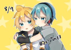  2boys akikan_sabago aqua_eyes aqua_hair aqua_necktie arm_warmers arms_around_neck blonde_hair commentary date_pun dated genderswap_(ftm) grey_shirt hatsune_mikuo headphones hug kagamine_len male_focus multiple_boys necktie number_pun open_mouth rule_63 shirt short_sleeves spiked_hair star_(symbol) translated upper_body vocaloid white_shirt yellow_background yellow_necktie 