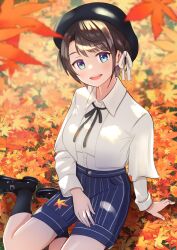  absurdres alternate_costume arm_support autumn autumn_leaves beret black_footwear black_ribbon black_socks blue_eyes blush brown_hair collared_shirt commentary_request female hair_ribbon hand_on_own_hip hat highres hololive leaf loafers long_sleeves looking_at_viewer maple_leaf neck_ribbon oozora_subaru open_mouth ribbon shirt shoes shorts sitting smile socks solo taachika teeth upper_teeth_only virtual_youtuber white_ribbon white_shirt yokozuwari 