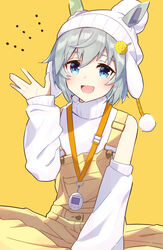  alternate_costume animal_ears bare_shoulders blue_eyes brown_overalls commentary_request detached_sleeves ear_covers ears_through_headwear female grey_hair hair_between_eyes hair_ornament hairclip highres horse_ears horse_girl lanyard long_sleeves nonono_(1399900) notice_lines on_ground open_mouth overalls pom_pom_(clothes) seiun_sky_(umamusume) short_hair simple_background sleeveless sleeveless_turtleneck smile solo sweater tamagotchi tamagotchi_(virtual_pet) turtleneck turtleneck_sweater umamusume white_headwear white_sweater yellow_background 