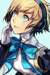  aegis_(persona) android blonde_hair blue_background blue_bow blue_bowtie blue_hair bow bowtie female hand_on_own_face headphones hungry_clicker joints looking_away parted_lips persona persona_3 persona_3:_dancing_moon_night persona_dancing robot_joints short_hair simple_background smile solo upper_body 