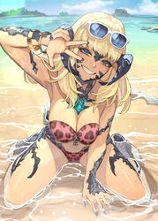  absurdres animal_print au_ra bangle beach bikini blonde_hair bracelet breasts cleavage commentary_request day dragon_horns eyewear_on_head female final_fantasy final_fantasy_xiv grin hide_(hideout) highres horns jewelry large_breasts leopard_print long_hair looking_at_viewer nail_polish outdoors partially_submerged purple_eyes purple_nails scales sitting smile solo sunglasses swimsuit w wariza warrior_of_light_(ff14) 