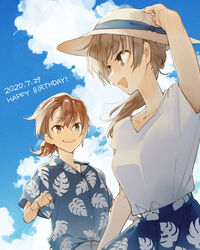  2girls brown_hair cloud commentary dated edamoto_haru hand_on_headwear happy_birthday hat hawaiian_shirt highres multiple_girls nakatani_nio ponytail saeki_sayaka shirt sky sunlight upper_body wind yagate_kimi_ni_naru yagate_kimi_ni_naru:_saeki_sayaka_ni_tsuite yuri 