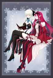  2girls baobhan_sith_(fate) baobhan_sith_(first_ascension)_(fate) black_bow black_dress blonde_hair bow braid center_opening closed_eyes clothing_cutout crossed_legs dress fate/grand_order fate_(series) grey_eyes half_up_braid high_heels highres kawairuka_ko long_hair morgan_le_fay_(fate) multiple_girls pink_hair pointy_ears red_dress stomach_cutout tiara two-tone_dress 