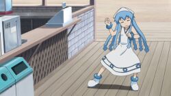  animated animated beach blue_hair dance dancing female hat ikamusume long_hair shinryaku!_ikamusume squid_girl tentacle tentacle_hair 