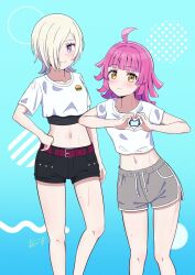  2girls ahoge belt black_shorts blonde_hair blue_background blunt_bangs blunt_ends closed_mouth collarbone commentary contrapposto cropped_shirt gradient_background grey_shorts hair_over_one_eye hand_on_own_hip heart heart_hands ice_compass0610 looking_at_viewer love_live! love_live!_nijigasaki_high_school_idol_club medium_hair mia_taylor midriff multiple_girls navel one_eye_covered pink_hair purple_belt purple_eyes shirt short_hair short_sleeves shorts signature smile standing sweat symbol-only_commentary tennoji_rina upper_body white_shirt yellow_eyes 