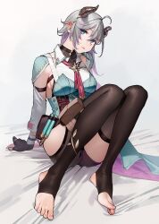  absurdres ahoge ass atelier_(series) atelier_resleriana black_gloves black_thighhighs blue_eyes breasts broken_horn commentary_request demon_horns feet female full_body gloves hair_between_eyes highres horns knees_up long_hair long_sleeves looking_at_viewer medium_breasts multicolored_hair necktie no_shoes official_art pouch purple_hair red_necktie second-party_source shirt sideboob sitting solo stirrup_legwear thigh_pouch thighhighs toeless_legwear toes two-tone_hair valeria_(atelier) white_shirt yomu_(sgt_epper) 