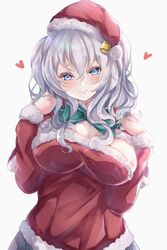  bad_id bad_twitter_id blue_eyes breasts capelet christmas cleavage commentary_request female fur-trimmed_capelet fur-trimmed_headwear fur-trimmed_sweater fur_trim grey_hair hat highres kantai_collection kashima_(kancolle) large_breasts looking_at_viewer off-shoulder_sweater off_shoulder official_alternate_costume red_capelet red_hat red_sweater sa-ya2 santa_hat sidelocks simple_background solo sweater twintails upper_body wavy_hair white_background 