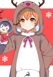  absurdres animal_costume animal_hood antlers character_doll christmas female hanamizuki_yuuki hand_on_own_hip hand_puppet hand_up highres hood horns koito_yuu looking_at_viewer nanami_touko orange_hair puppet red_background reindeer_antlers reindeer_costume short_hair smile snowflakes standing yagate_kimi_ni_naru yellow_eyes 