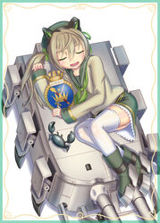  blush bow commentary_request crab female green_bow green_footwear green_neckwear hairbow lying on_side open_mouth platform_footwear roberts_(warship_girls_r) royal_navy self-upload side_ponytail sleeping solo thighhighs warship_girls_r white_background white_thighhighs yamikota 