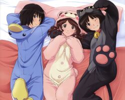  3girls amagami black_hair brown_hair nakata_sae nanasaki_ai pajamas tachibana_miya wink 