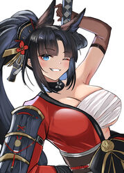  absurdres animal_ears arm_up armpits azur_lane black_hair breasts elbow_gloves female fox_ears fox_girl gloves grin highres japanese_clothes kii_(azur_lane) kimono long_hair one_eye_closed parted_bangs ponytail red_kimono sarashi simple_background single_bare_shoulder smile soul_(dp11) upper_body white_background 