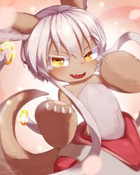  1other animal_ears artist_name blush colored_eyelashes commentary_request fangs furry highres long_hair looking_at_viewer made_in_abyss nanachi_(made_in_abyss) nyxkz open_mouth signature smile solo teeth upper_body white_hair yellow_eyes 