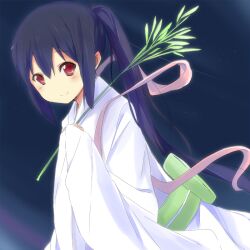  alternate_hairstyle black_hair commentary_request cosplay female japanese_clothes k-on! kimono kokumu leaf long_hair nakano_azusa orihime_(tanabata) orihime_(tanabata)_(cosplay) ponytail red_eyes solo tanabata white_kimono 