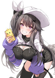  azur_lane between_breasts black_skirt blush breasts commentary drawstring female grey_hair grin hair_ornament hand_on_own_thigh hat highres holding holding_phone hood hood_down key large_breasts leaning_forward long_hair long_sleeves manjuu_(azur_lane) mikuchi3939 miniskirt official_alternate_costume one_side_up pamiat_merkuria_(azur_lane) pamiat_merkuria_(chic_and_cheeky)_(azur_lane) phone pink_eyes raised_eyebrow shrug_(clothing) simple_background skirt sleeves_past_wrists smartphone_case smile solo tail thighhighs thighs very_long_hair white_hat x_hair_ornament 