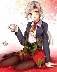  blue_eyes brown_hair cherry_blossoms chitose_(kancolle) female grey_hair headband highres japanese_clothes kantai_collection long_hair looking_at_viewer one-hour_drawing_challenge pantyhose ponytail short_hair signature sitting solo toosaka_asagi 