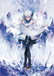  bare_shoulders black_legwear blue_hair blue_nails blue_theme blurry blurry_background bowing commentary crossed_arms crossed_legs detached_sleeves diamond_(shape) facing_viewer female floating floating_hair floating_object full_body hair_ornament highres ice japanese_clothes kimono long_hair malu nail_polish onmyoji photoshop_(medium) pom_pom_(clothes) short_kimono solo standing stirrup_legwear toeless_legwear toenail_polish toenails white_hair white_kimono yuki_onna yuki_onna_(onmyoji) 