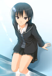  amagami barefoot black_eyes black_hair black_jacket black_skirt commentary_request female jacket kibito_high_school_uniform long_sleeves looking_at_viewer looking_up nanasaki_ai photoshop_(medium) pleated_skirt school_uniform sitting skirt smile soaking_feet solo sunlight takepon water 