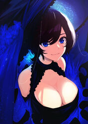  black_dress black_hair blue_headwear breasts cleavage cleavage_cutout clothing_cutout commentary dress female furai_sen highres large_breasts looking_at_viewer looking_up medium_hair original portrait smile solo symbol-only_commentary 