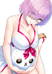  ball bare_shoulders beachball black-framed_eyewear blush breasts cleavage collarbone dress dress_swimsuit fate/grand_order fate_(series) female fou_(fate) glasses hair_over_one_eye hands_on_own_stomach highres kasappi large_breasts light_purple_hair looking_at_viewer mash_kyrielight mash_kyrielight_(swimsuit_of_perpetual_summer) official_alternate_costume open_mouth parody pink_ribbon pregnant purple_eyes ribbon riyo_(lyomsnpmp)_(style) sandals short_hair simple_background sitting style_parody wariza white_background white_dress 