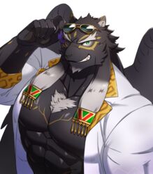  1boy animal_ears asutarou bara commentary eyewear_on_head facial_hair furry furry_male green_eyes jaguar_boy jaguar_ears male_focus muscular muscular_male nipples pectorals short_hair simple_background solo symbol-only_commentary tezcatlipoca_(housamo) thick_eyebrows tokyo_afterschool_summoners upper_body wings 