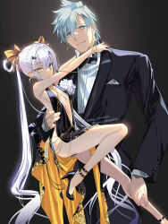  1boy bare_shoulders bb_(fate) bb_dubai_(fate) bb_dubai_(fate)_(cosplay) belly_chain black_dress black_suit bow bowtie breasts center_opening chains choco_(chocolate_shop) collared_shirt cosplay dress fate/grand_order fate_(series) female forked_eyebrows gold_chain grey_eyes grey_hair hair_ribbon hair_rings high_heels highres jewelry long_hair long_sleeves looking_at_viewer melusine_(fate) necklace percival_(fate) ribbon shirt short_hair side_slit sidelocks small_breasts smile suit twintails very_long_hair white_hair white_shirt yellow_eyes yellow_ribbon 