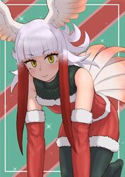  all_fours bare_shoulders bird_girl bird_tail bird_wings black_pantyhose blunt_bangs blush elbow_gloves female fur_trim gloves green_sweater head_wings highres japanese_crested_ibis_(kemono_friends) kemono_friends looking_at_viewer multicolored_hair no_shoes obsession36 pantyhose red_gloves red_hair red_shirt red_skirt santa_costume shirt short_hair short_hair_with_long_locks sidelocks skirt sleeveless smile solo sweater tail turtleneck turtleneck_sweater white_fur white_hair wings yellow_eyes 