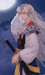  1boy absurdres armor bad_id bad_pixiv_id cha_hou cowboy_shot facial_mark fingernails forehead_mark full_moon fur highres inuyasha japanese_clothes long_hair looking_at_viewer male_focus moon night pointy_ears sesshoumaru solo sword very_long_hair weapon white_hair yellow_eyes 