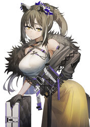  absurdres animal_ear_fluff animal_ears arknights bag bare_shoulders black_gloves black_jacket breasts brown_hair buckle closed_mouth commentary_request cowboy_shot criss-cross_halter female freckles fur-trimmed_jacket fur_trim gloves grey_hair halter_shirt halterneck hand_on_own_hip highres jacket large_breasts leaning_forward long_hair long_sleeves looking_at_viewer multicolored_hair off_shoulder official_alternate_costume open_clothes open_jacket partial_commentary ponytail raccoon_ears raccoon_girl raccoon_tail robin_(arknights) robin_(gift_of_wild)_(arknights) senba_(592683801) shirt sidelocks simple_background skirt sleeveless sleeveless_shirt solo streaked_hair tail two-tone_hair white_background white_shirt yellow_eyes yellow_skirt 