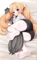  absurdres ahoge ass black_shorts blonde_hair blush comodomodo feet female green_eyes highres hugging_object legs long_hair looking_at_viewer lying miu_(comodomodo) no_shoes on_side original pantyhose pillow pillow_hug shirt short_shorts shorts soles solo thighs toes twintails very_long_hair white_pantyhose white_shirt 