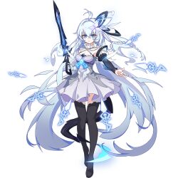  bare_shoulders benghuai_xueyuan black_footwear black_sleeves blue_eyes blue_hair boots breasts cleavage closed_mouth detached_sleeves dress female full_body gloves hair_between_eyes hair_ornament high_heel_boots high_heels holding holding_sword holding_weapon honkai_(series) honkai_impact_3rd long_hair official_art pointy_ears shigure_kira single_detached_sleeve single_glove solo sword tail thigh_boots third-party_source transparent_background weapon white_dress white_gloves 