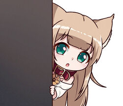  40hara animal_collar animal_ears around_corner cat_ears cat_girl chibi collar female green_eyes kinako_(40hara) light_brown_hair long_hair looking_at_viewer open_mouth original peeking_out red_collar shirt simple_background solo white_background white_shirt 