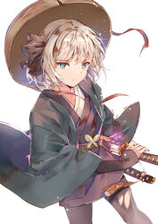  ajirogasa alternate_costume black_bow black_kimono black_ribbon blue_eyes bow butterfly_ornament charm_(object) closed_mouth commentary female flower_ornament glowing green_kimono hair_ribbon hairbow hat highres japanese_clothes kimono kita_(kitairoha) konpaku_youmu light_particles looking_at_viewer red_ribbon ribbon ronin sheath short_hair short_kimono sidelocks simple_background sleeves_past_wrists solo tassel torn_clothes torn_legwear touhou unsheathing unworn_headwear white_hair white_ribbon wide_sleeves 