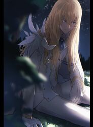  1boy androgynous bishounen blonde_hair blurry blurry_foreground fate/grand_order fate_(series) formal gloves highres kirschtaria_wodime long_hair male_focus night night_sky outdoors sabamori sitting sky solo suit white_gloves white_suit 