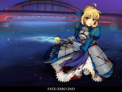  716716_(artist) ahoge armor armored_dress artoria_pendragon_(fate) blonde_hair blood blood_on_face blue_eyes bridge commentary_request dress excalibur_(fate/stay_night) fate/zero fate_(series) female gauntlets hair_ribbon invisible_air_(fate) ribbon saber_(fate) solo sword water weapon 