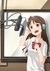  bad_id bad_pixiv_id brown_eyes brown_hair chikku_(k2753) female hair_ornament highres idolmaster idolmaster_cinderella_girls long_hair microphone pop_filter shimamura_uzuki solo studio_microphone 