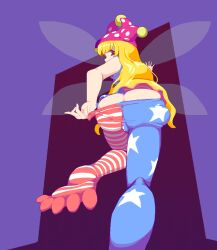  american_flag_legwear ass blonde_hair blue_background clownpiece commentary_request feet female from_behind hat highres jester_cap long_hair looking_at_viewer looking_back polka_dot_headwear purple_hat red_eyes solo touhou wings yado_taityou 