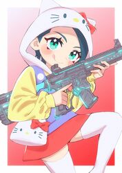  animification assault_rifle blue_hair blush bow cosplay female green_eyes gun h&amp;k_hk416 head_tilt hello_kitty hello_kitty_(character) hello_kitty_(character)_(cosplay) highres holding holding_gun holding_weapon hood hood_up hoodie iechi licking_lips looking_at_viewer playerunknown&#039;s_battlegrounds red_bow red_skirt rifle sanrio sara_(pubg) short_hair skirt smile solo thighhighs tongue tongue_out trigger_discipline weapon white_thighhighs yellow_hoodie 