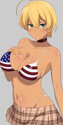  absurdres ahoge american_flag american_flag_bikini american_flag_print bikini blonde_hair blush breasts choker cleavage dark-skinned_female dark_skin female flag_print green_eyes grey_background hair_between_eyes hand_on_own_chest highres large_breasts light_smile lizta looking_at_viewer mito_ikumi navel plaid plaid_skirt print_bikini shokugeki_no_souma short_hair simple_background skirt solo swimsuit tan upper_body 