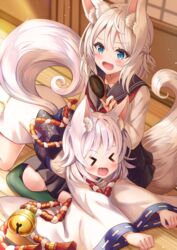  &gt;_&lt; 2girls animal_ear_fluff animal_ears bell black_skirt blonde_hair blue_eyes blush braid brush commentary_request crown_braid fox_ears fox_girl fox_tail hair_brush highres japanese_clothes jingle_bell kimono lying_on_lap medium_hair multiple_girls obi oerba_yun_fang open_mouth original sakura_ani sash school_uniform serafuku skirt tail white_hair wide_sleeves 