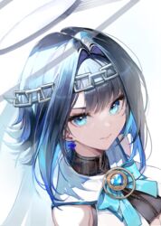  absurdres black_hair blue_eyes blue_hair breasts chains closed_mouth earrings female highres hololive hololive_english jewelry large_breasts looking_at_viewer misyune multicolored_hair ouro_kronii short_hair underboob upper_body virtual_youtuber 