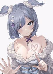  blue_eyes blue_hair blush breasts choker cleavage collarbone commentary elira_pendora elira_pendora_(2nd_costume) female fur_trim grey_kimono hair_ornament hair_over_one_eye head_wings heterochromia highres japanese_clothes jewelry key kimono large_breasts looking_at_viewer necklace nijisanji nijisanji_en obi off_shoulder official_alternate_costume one_eye_covered purple_eyes purple_ribbon ribbon ribbon_choker sash short_hair smile solo soybean_(hisoybean) virtual_youtuber wings x_hair_ornament 