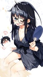  absurdres ahoge ashiyu bath_yukata black_hair blue_eyes breasts cleavage commentary_request female foot_bath hair_flaps hand_fan highres japanese_clothes kimono large_breasts long_hair looking_at_viewer one_eye_closed original paper_fan sakuragi_ren sash sweat thighs water white_background wide_sleeves yukata 