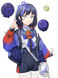  bag black_hair black_shorts blue_hair blue_jacket blue_neckerchief blue_sailor_collar blueberry cowboy_shot crop_top dusu_(htkj) female food fruit gradient_eyes gradient_jacket grey_eyes hair_ornament hair_over_shoulder highres hot_sauce jacket long_hair long_sleeves looking_at_viewer low_twintails multicolored_eyes multicolored_hair neckerchief nijisanji open_clothes open_jacket pantyhose pantyhose_under_shorts pink_eyes pom_pom_(clothes) ponto_nei ponto_nei_(1st_costume) red_sleeves sailor_collar school_uniform shirt shorts simple_background sleeves_past_wrists smile solo standing streaked_hair twintails virtual_youtuber w white_background white_pantyhose white_shirt 