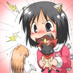  2girls anger_vein angry black_cat black_eyes black_hair blonde_hair commentary_request drill feline gaketsu horns lab_coat lightning_bolt_symbol long_hair multiple_girls nichijou oerba_yun_fang oni_horns open_mouth professor_shinonome sakamoto_(nichijou) scarf screw shinonome_nano short_hair shout_lines sweatdrop tears winding_key 