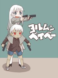  1boy commentary_request dual_wielding female gun handgun high_heels holding johnathan_mar jormungand_(manga) kill_me_baby koko_hekmatyar parody red_eyes shoes smile sweatdrop tamura_mutsumi translated uruo voice_actor_connection weapon white_hair 