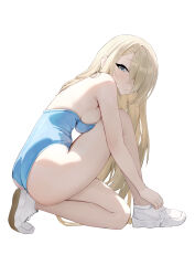  absurdres asuna_(blue_archive) blue_archive blue_leotard female from_side full_body hair_over_one_eye highres kneeling leotard light_brown_hair liwen520 long_hair looking_at_viewer no_halo solo tying_footwear white_background 