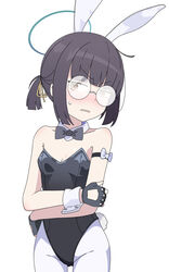  animal_ears bare_shoulders black_gloves black_hair black_leotard blue_archive blunt_bangs blush breasts brown_eyes cleavage commentary_request female fingerless_gloves glasses gloves groin halo highres leotard looking_at_viewer millennium_science_school_student_(blue_archive) millennium_science_school_student_a_(blue_archive) nose_blush nyaru_(nyaru_4126) pantyhose parted_lips playboy_bunny ponytail rabbit_ears rabbit_tail round_eyewear simple_background small_breasts solo strapless strapless_leotard sweat tail v-shaped_eyebrows white_background white_pantyhose wrist_cuffs 