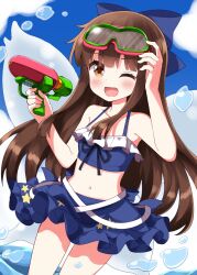  ;d adjusting_goggles arm_up bikini black_ribbon blue_bikini blue_bow blush bow brown_hair commentary cowboy_shot day female frilled_bikini frills goggles goggles_on_head hairbow highres holding holding_water_gun long_hair navel one_eye_closed open_mouth orange_eyes outdoors print_bikini ribbon ruu_(tksymkw) smile solo split_mouth standing star_(symbol) star_print star_sapphire sunlight swimsuit touhou water water_gun 